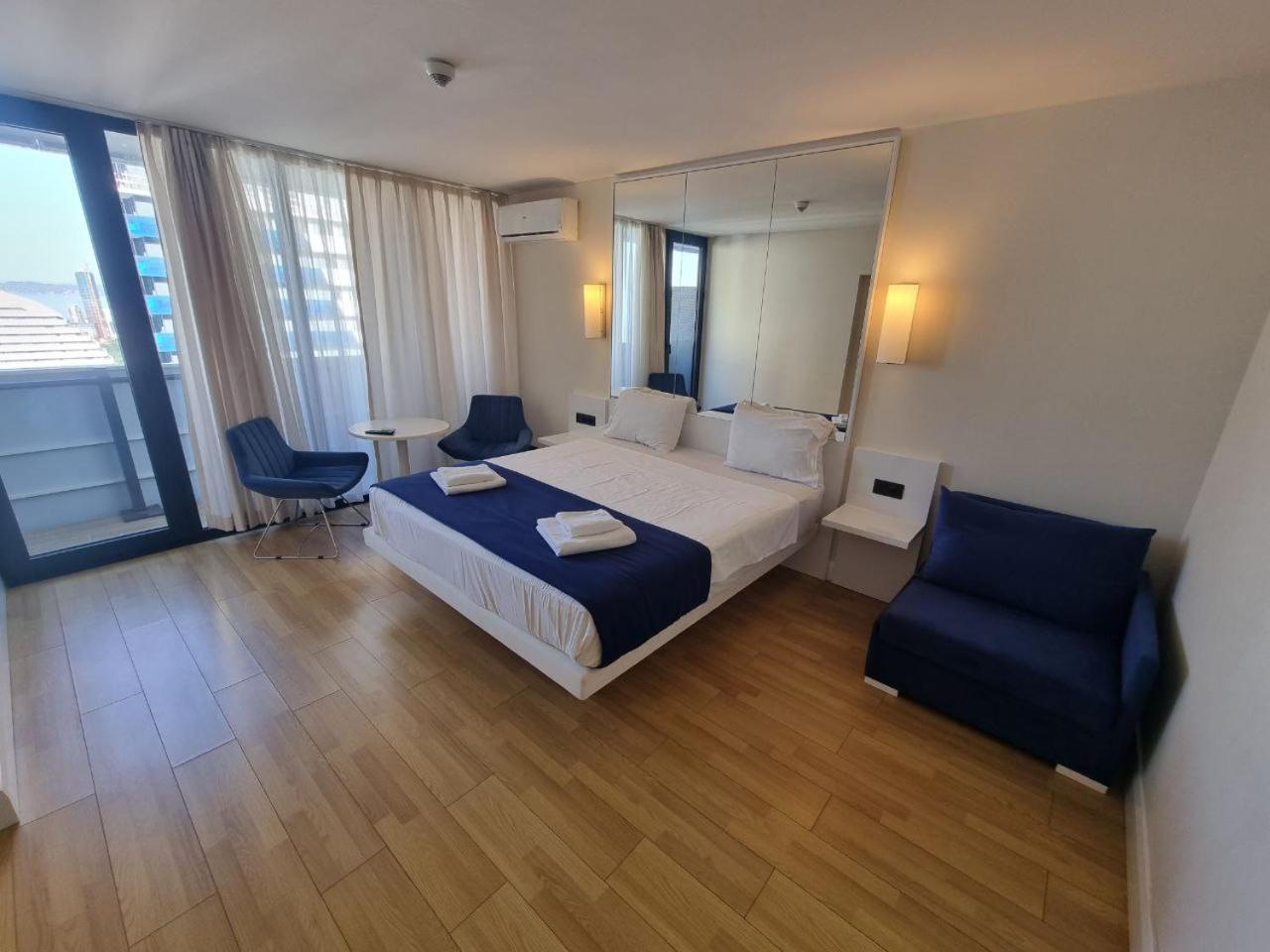 Orbi Apartments С Прекрасным Видом Batumi Exterior foto